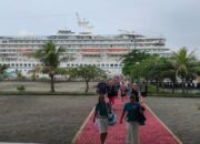 Ratusan Wisatawan Internasional Kunjungi Lombok via Kapal Pesiar MV. ARTANIA
