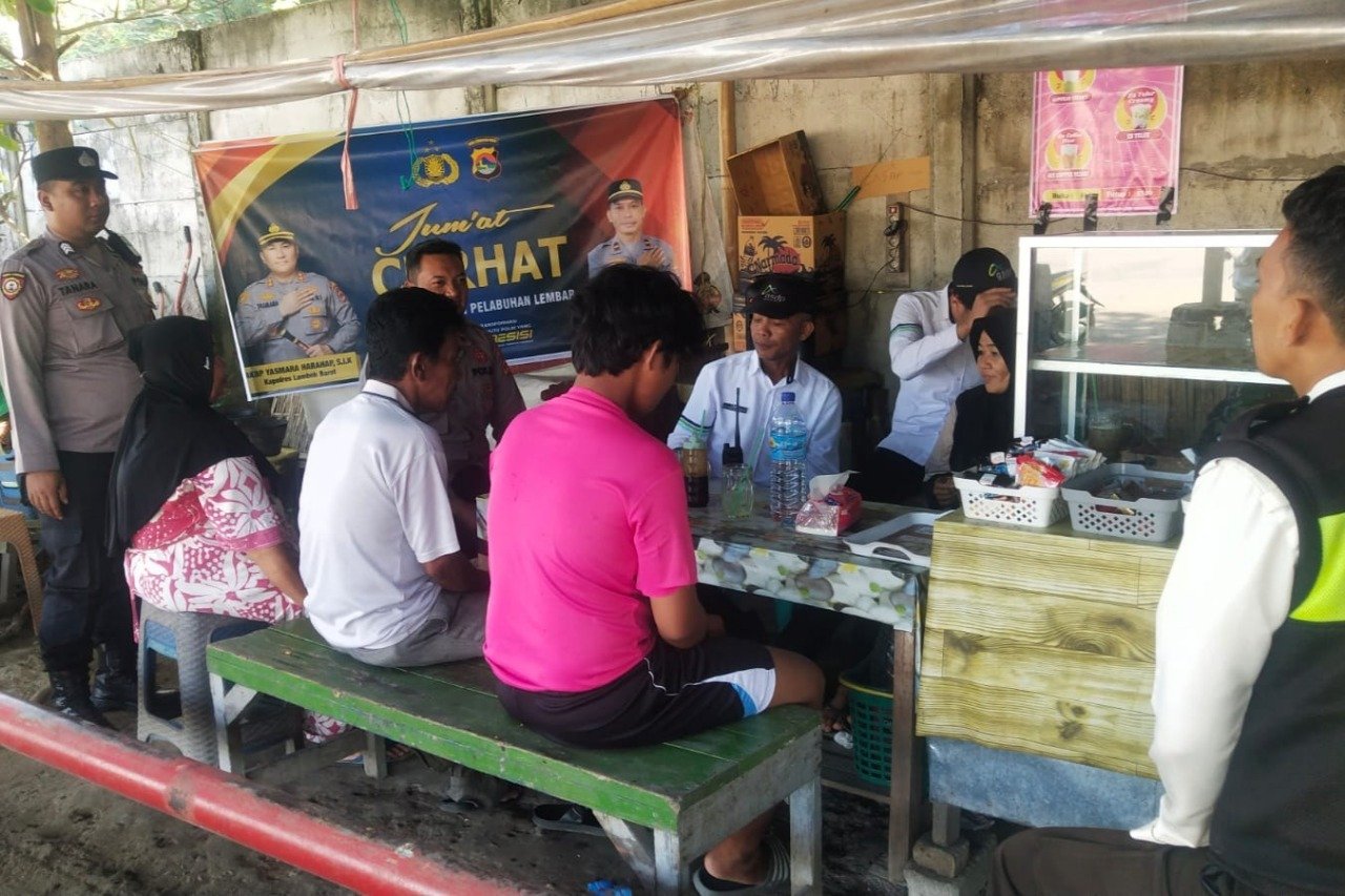 Polri dan Komunitas Kepil, Sinergi Harmonis di Pelabuhan Lembar