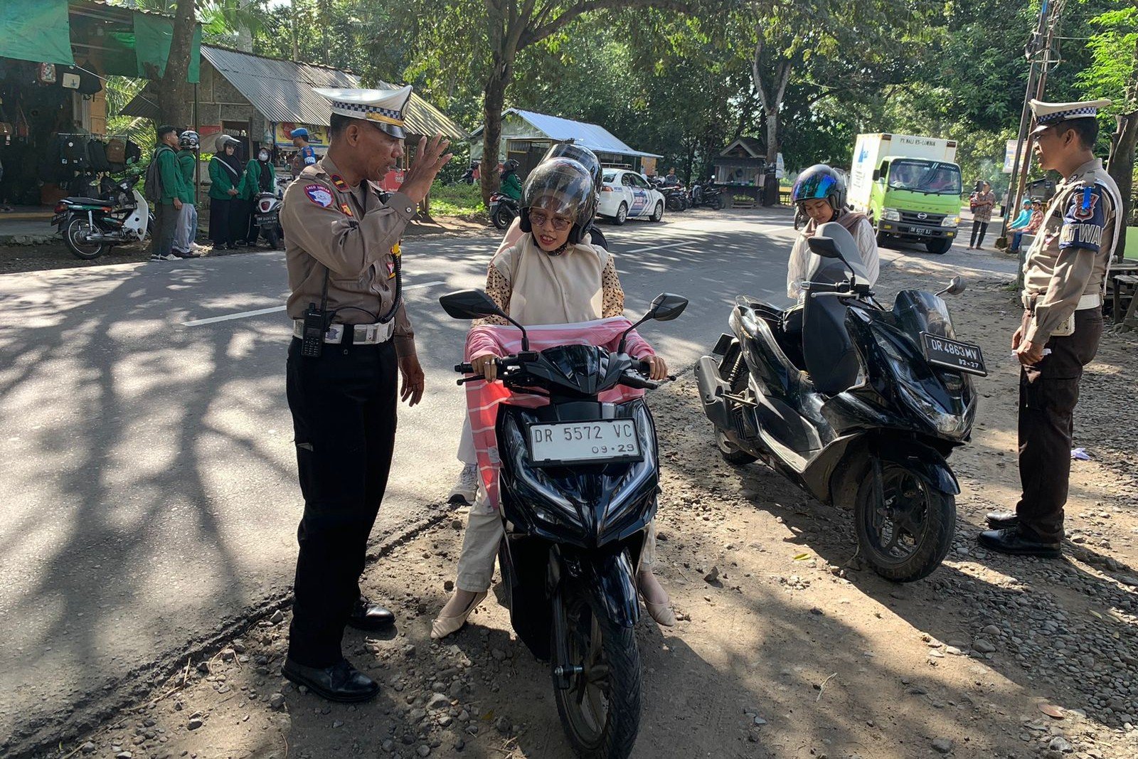 Operasi Patuh Rinjani 2025 Polres Lombok Barat Tindak Puluhan Pelanggar di Kediri