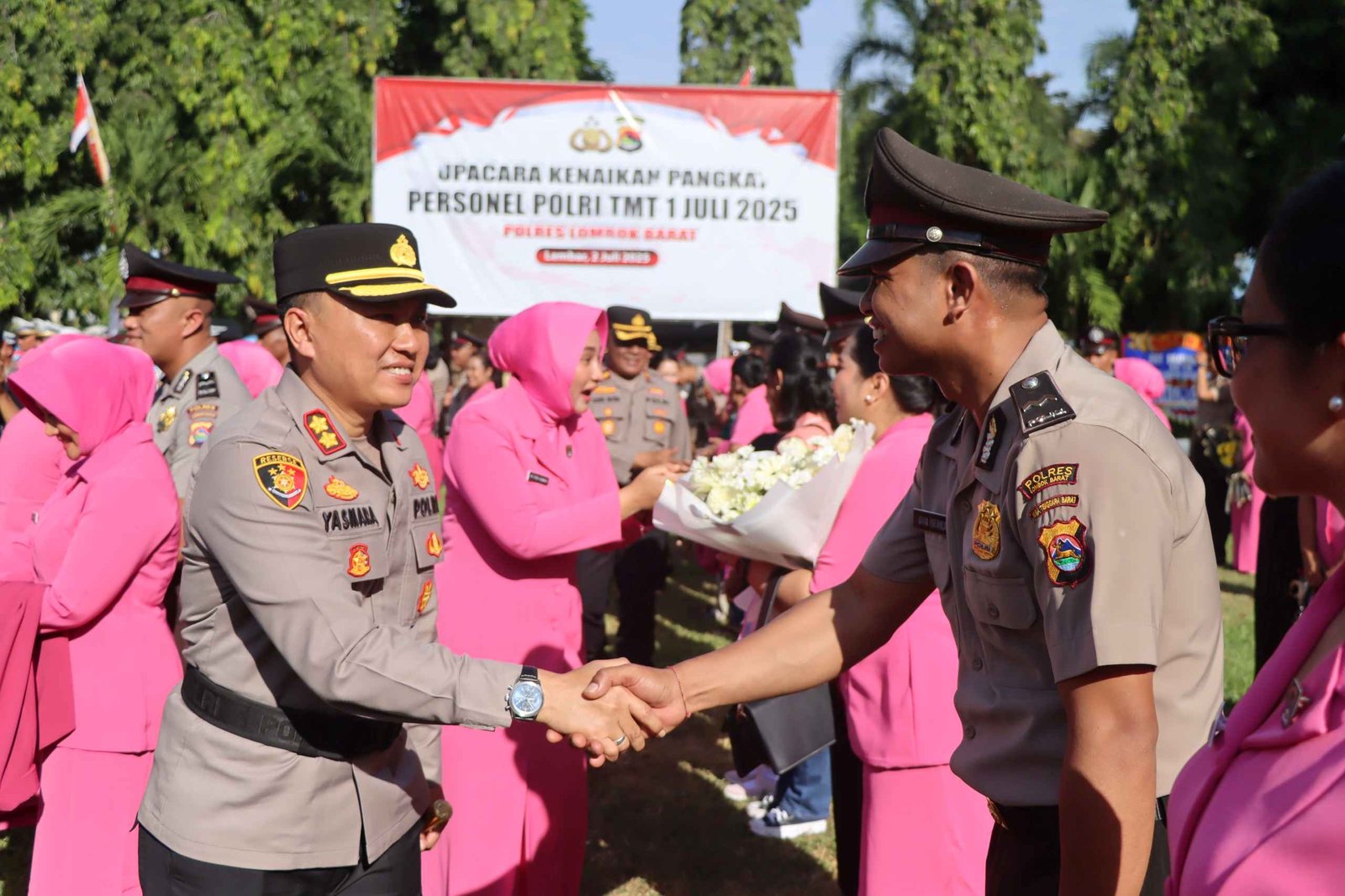 Upacara Kenaikan Pangkat Polres Lombok Barat: Momentum Profesionalisme