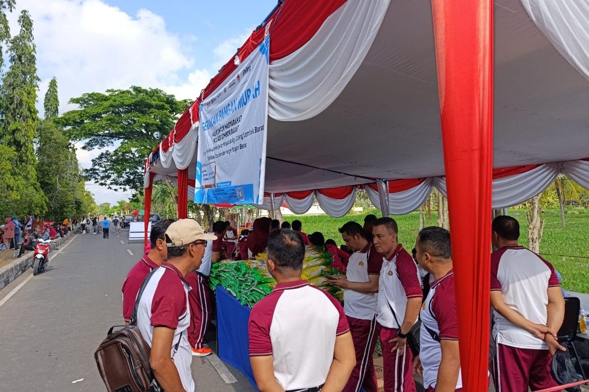 Ribuan Warga Padati Car Free Day di Lombok Barat, Bupati dan Kapolres Turun Langsung