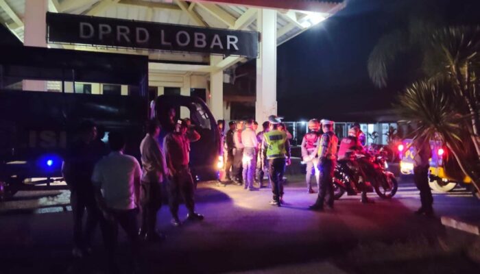 Patroli Malam Skala Besar Wujudkan Keamanan Kondusif di Lombok Barat