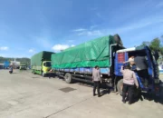 Polsek Kawasan Pelabuhan Lembar Jaga Ketertiban Bongkaran Kapal dari Jangkar